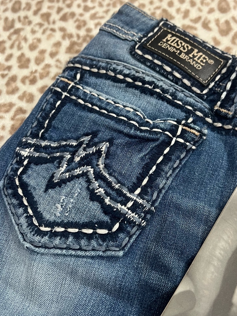 Miss Me Dark Blue Embroidered Pocket Skinny Jeans NWT